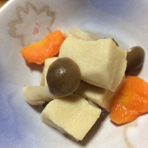 野菜が無い時はしめじと高野豆腐の煮物